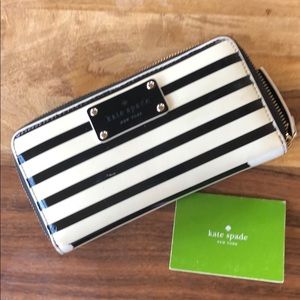 Striped Kate Spade Zipper Wallet